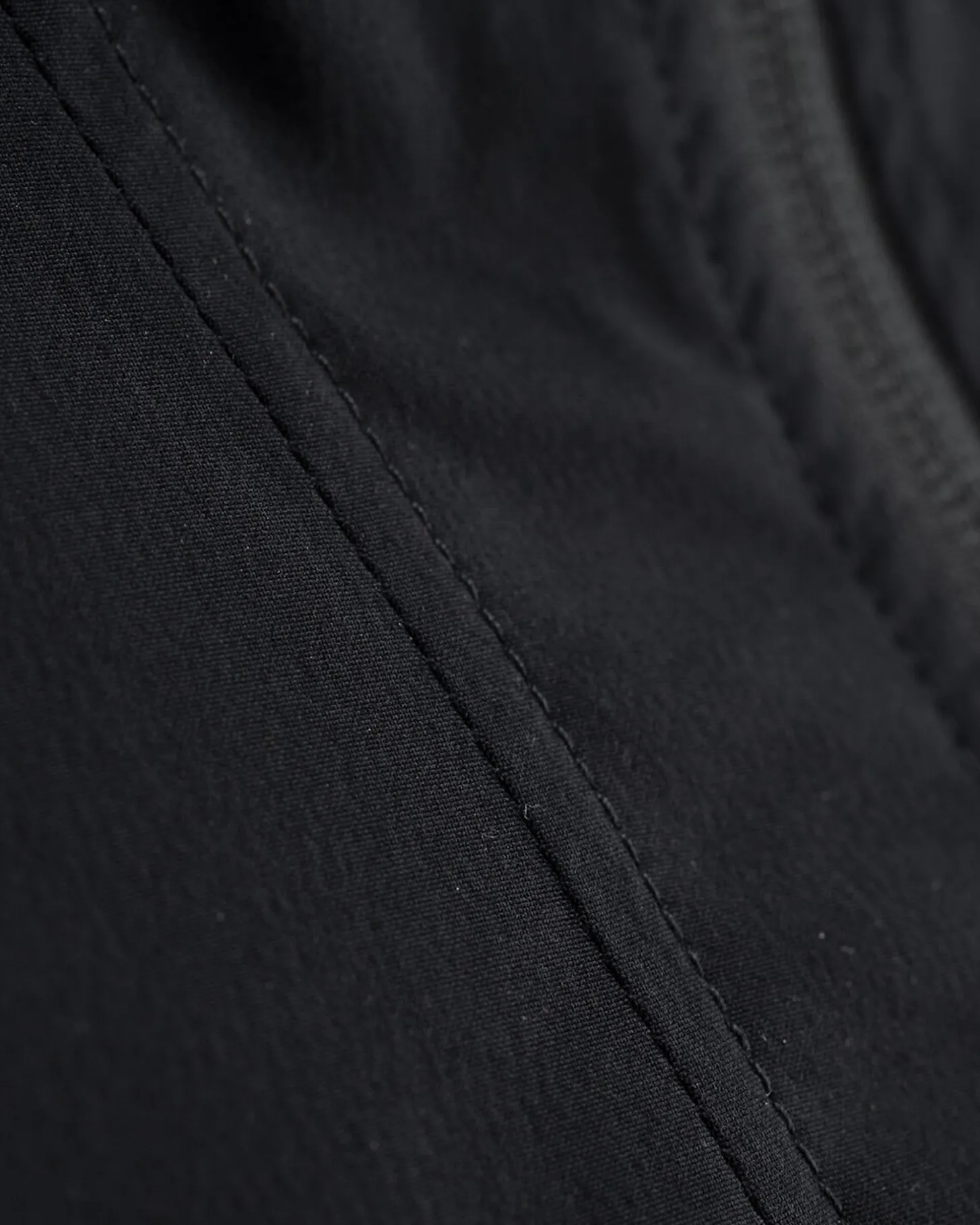 tyre_stretch_anorak_w_3.webp Tyre Stretch Anorak W